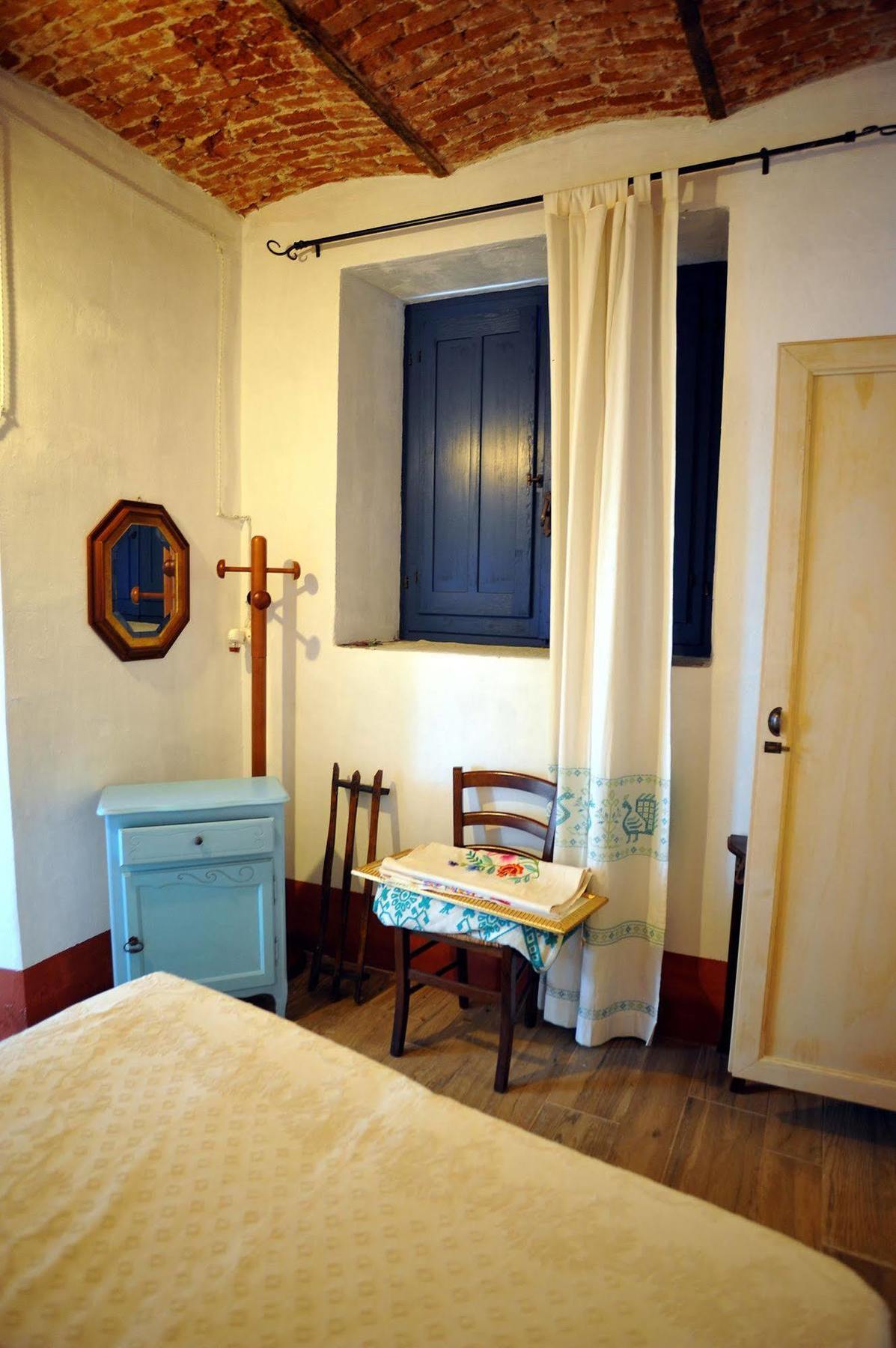 B&B Corte San Lussorio Ольєна Екстер'єр фото