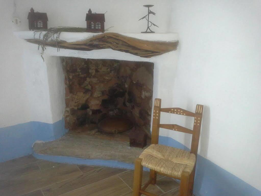 B&B Corte San Lussorio Ольєна Екстер'єр фото
